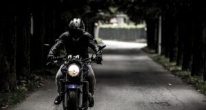 Assicurazione moto online: come scegliere la polizza giusta in pochi step Come scegliere assicurazione moto online